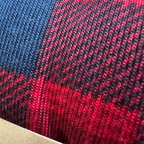 dearfoams Men's Tan/Red/Navy/Black Holiday Christmas Family 2 Peace Pajama Set - Picture 5 of 11